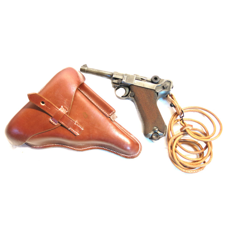 Etui cuir P08  marqué DWM 1917 repro
