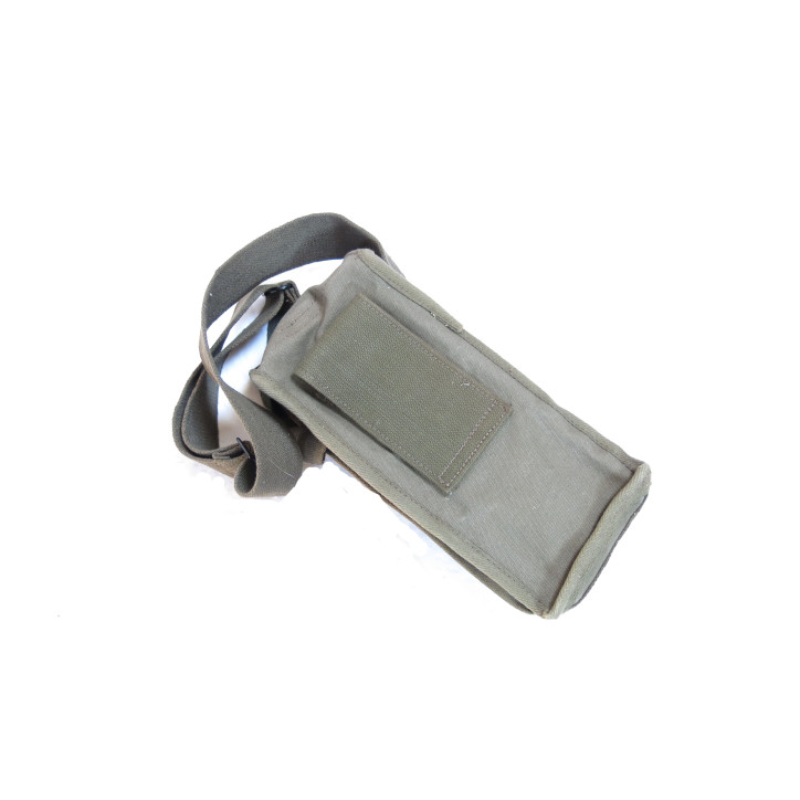 Porte chargeur grease Gun à bandouliere ref Mil 50