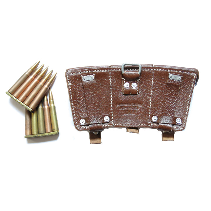Cartouchière Mauser 98 K en cuir couleur fauve 