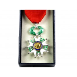 Médaille chevalier de la legion d'honneur Argent dans sa boite Ref bo4 