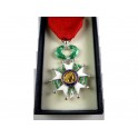 Médaille chevalier de la legion d'honneur Argent dans sa boite Ref bo4 