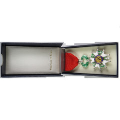 Médaille chevalier de la legion d'honneur Argent dans sa boite Ref bo4