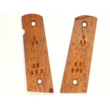 Plaquettes de crosse Colt 45 référence P 8b