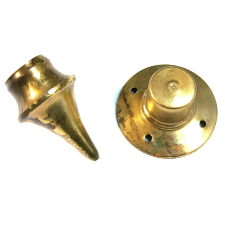 Pointe laiton de casque a pointe 14/18 repro ref bo 195