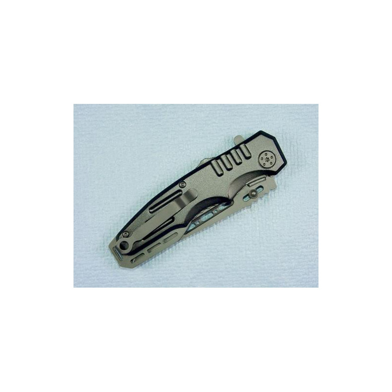 Knife Columbie ref 23