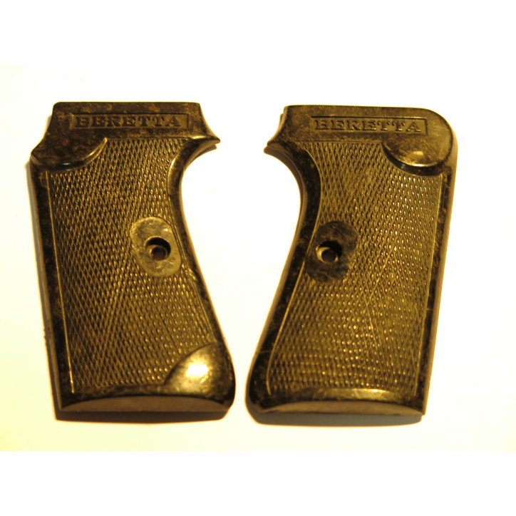 Plaquettes bakélite pistolet Beretta mod 949 ou cougar ref  89