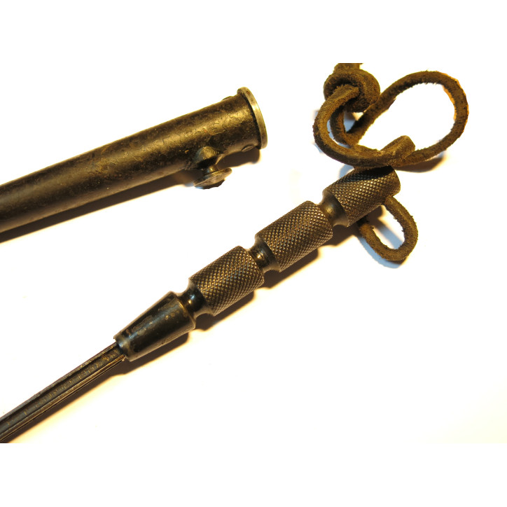 Dague Anglaise SOE 39/45 avec fourreau clou acier