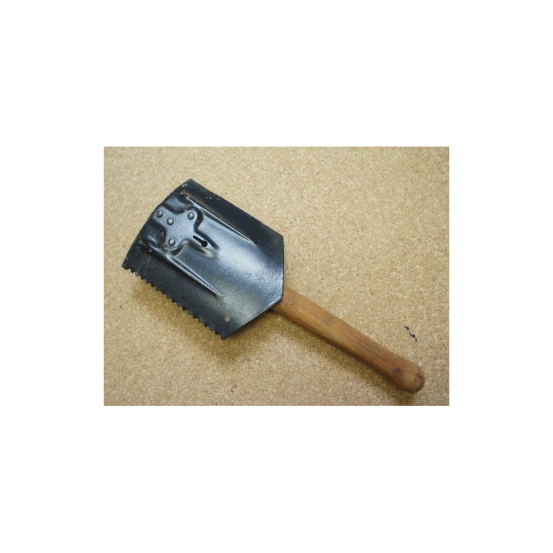 Pelle pliante Bundeswer GDR