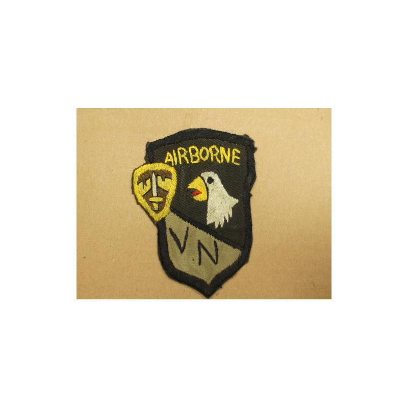 Patch 101 st Airborne Vietnam réf 26 Brodé main bo 147 