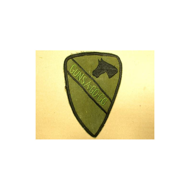 Patch US 1st  cavalry division Guns a GO-GO