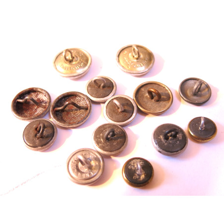 Lot de 14 Boutons originaux  veste WH Ref 60