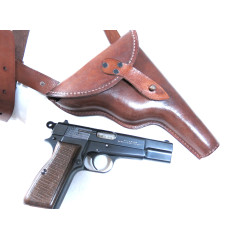 Etui cuir GP35  a bandouliere Ref P085 