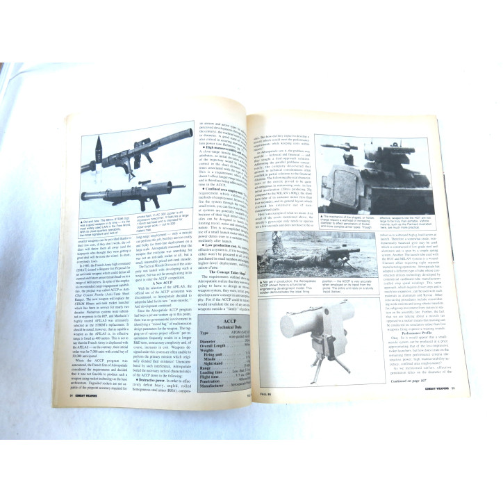 LIVRE COMBAT WEAPONS 1985 