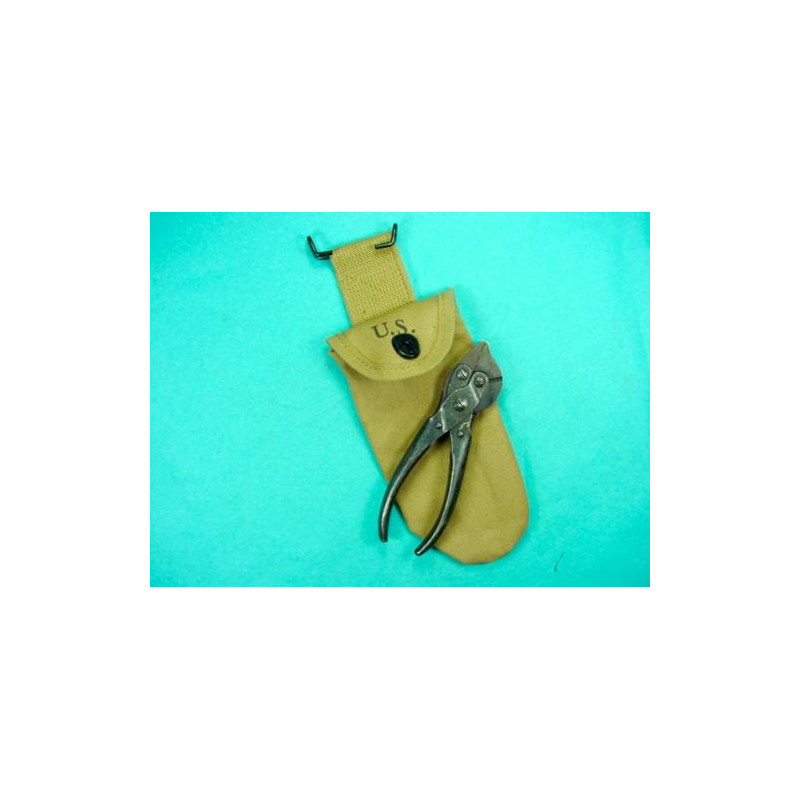 Etui + pince US  repro