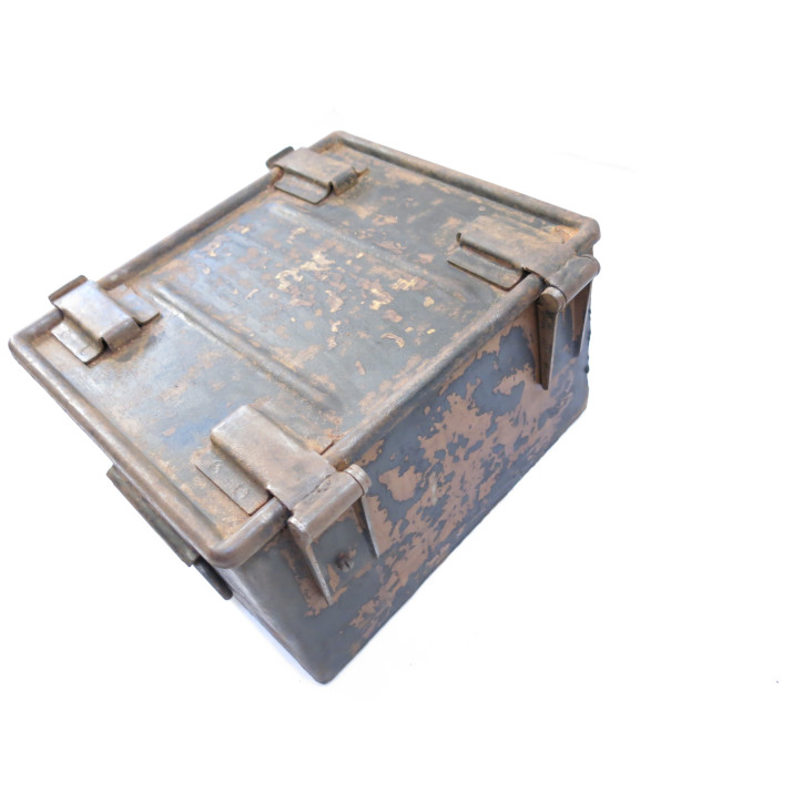 Caisse métal pour 800 cartouches calibre 303 British FN Ref be 69 