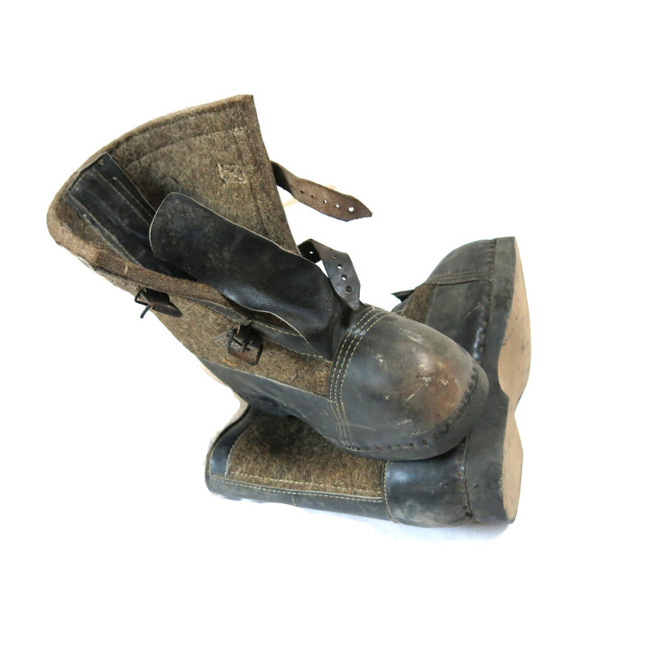 Paire de Surbottes originales Allemandes front de l'est Wh ww2 