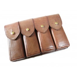 Etui cuir pour 4 lames chargeur C96 Mauser Etui cuir pour 4 lames chargeur C96 Mauser