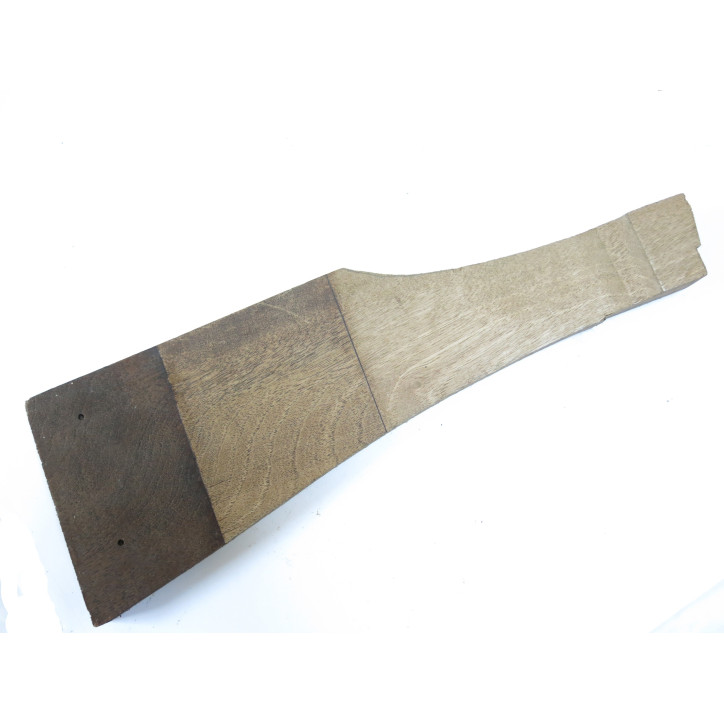Ebauche de  crosse bois pour pistolet P08 sans ferrure
