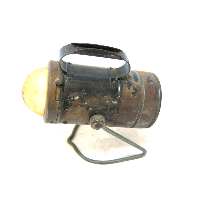 Lampe Allemande PETRIX 675 Ref pe 57 