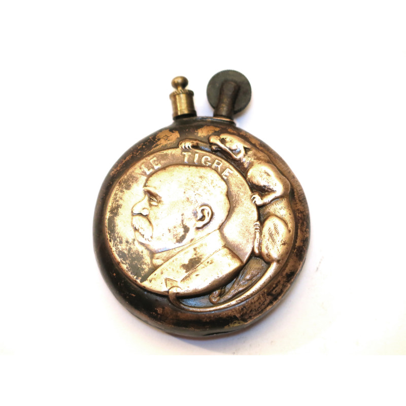 Briquet 14/18 FOCH  Le tigre    Clemenceau