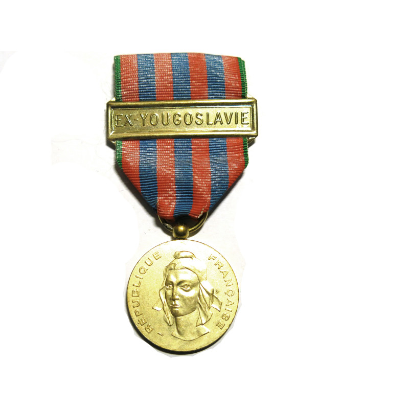Médaille commémorative ex yougoslavie Réf bo12 