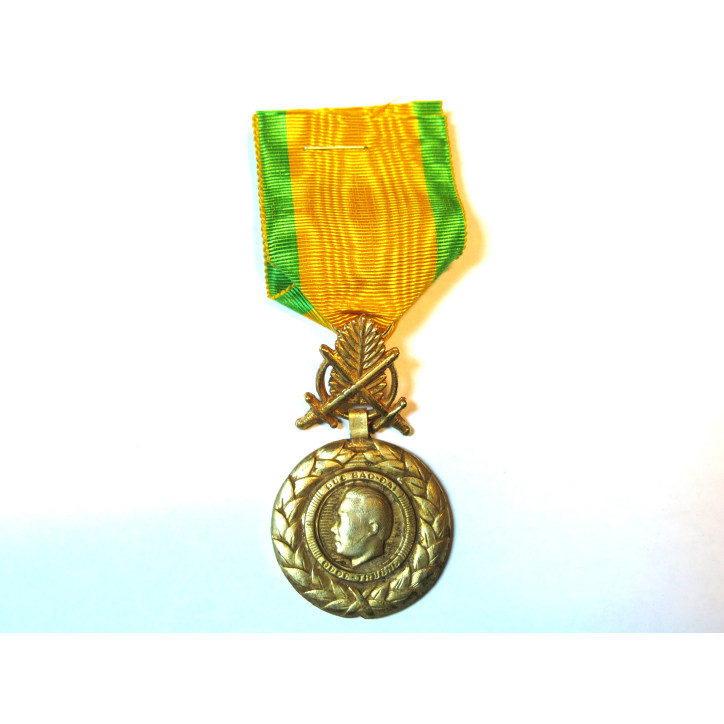 Medaille Bao dai  sud Vietnam ref bo 62