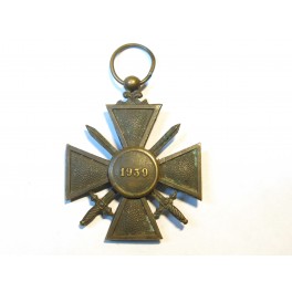 Croix de guerre  1939  sans ruban Ref bo9