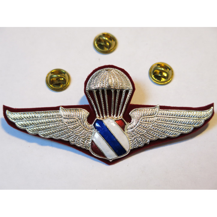 Brevet parachutiste Thailandais Ref th 2 bo 28
