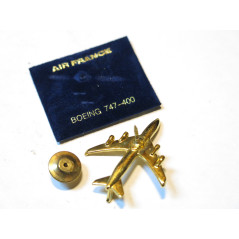 Pin's avion Boeing 747/400 Air France doré ref bo 45