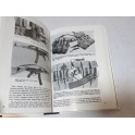 Livre Uniforme et traditions German army 39/45 par J Angolia