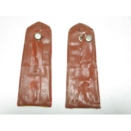 Épaulettes Nord Vietnam capitaine en chef  Réf ep 12 bo 191 