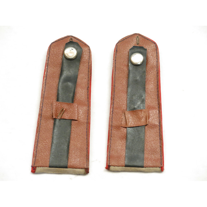 Epaulettes Nord Vietnam lieutenant en chef ep 23 bo 191 
