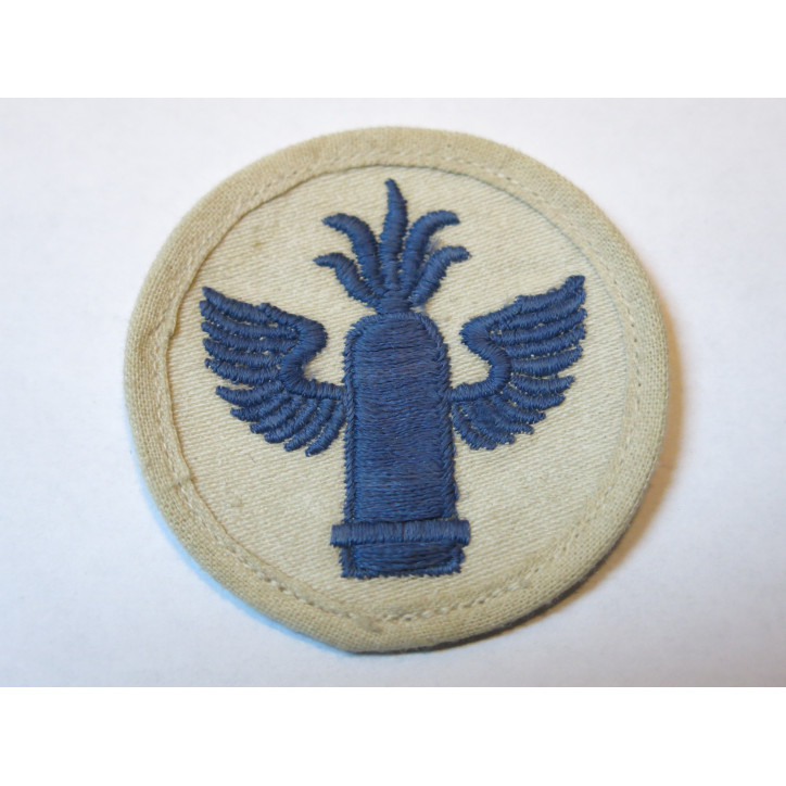 Insigne original  tissu Kriegsmarine artillerie rond   in 12   ref bo 35