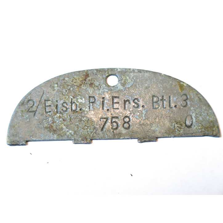 Demi plaque originale identification Allemand Pionnier   Ref  pl 104