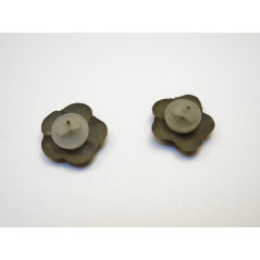 Insigne de col metal ARVN ref gr 1  ref bo14