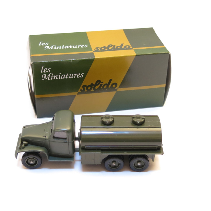 maquaette Solido Half track M neuf avec sa boite 