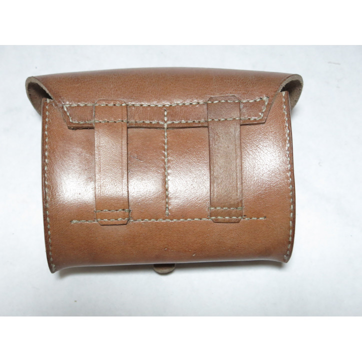 Pouch leather SVT 40
