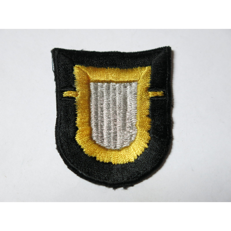 Insigne tissu  de beret 5th Special forces Airborne 