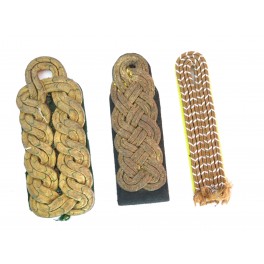 Lot de 3  pattes d'épaules WH originales ref 330 bo16