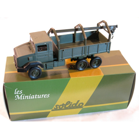 Solido camion Renault 180 depannage avec sa boite 1/50