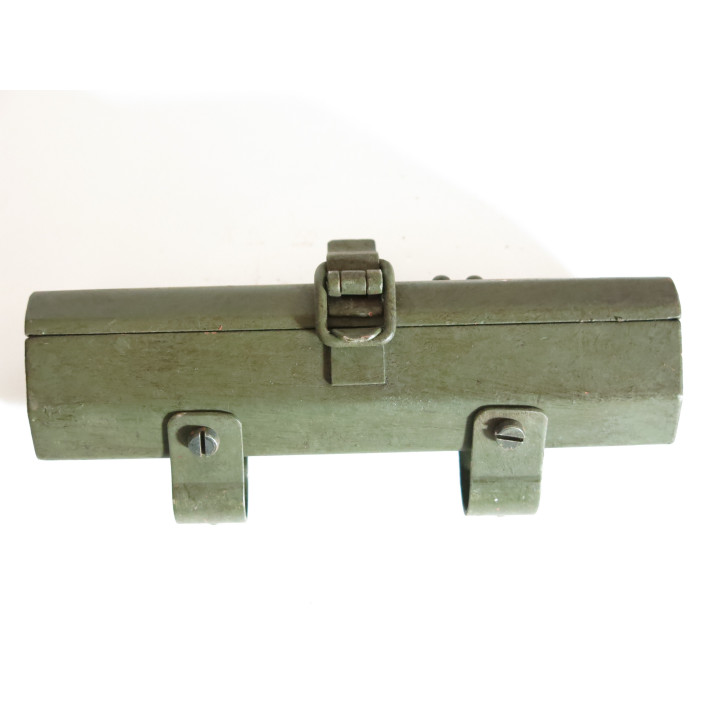 Boite de transport culasse MG42 pour trépied lourd lafette 39/45 verte 