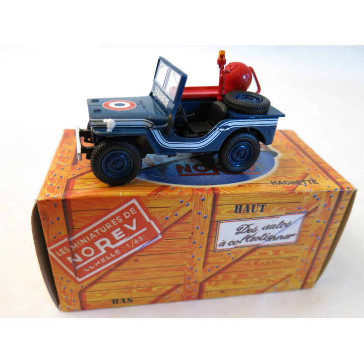 Norev  Jeep Williys 1945 Gendarmerie   dans sa boite 