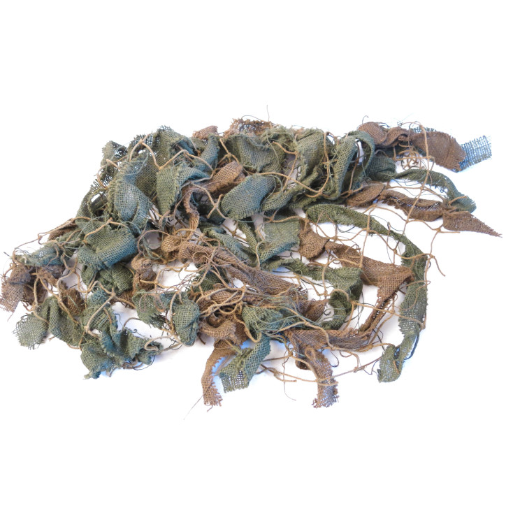 Filet de camouflage original avec bande toile  de casque  39/45 