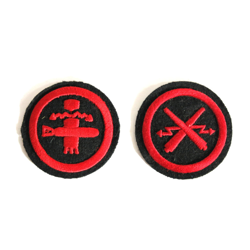 Lot de 2 insignes tissus Russe sous marinier  ref r 11 bo 65