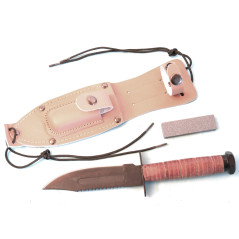 Couteau de survie de l'US Air Force avec son fourreau et sa pierre