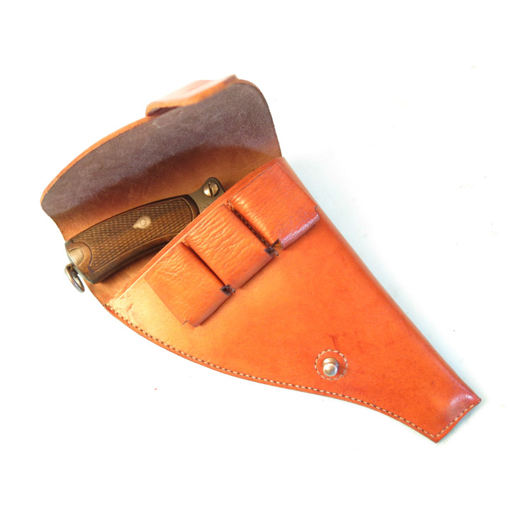 Etui cuir  fauve revolver 1892 modèle plat