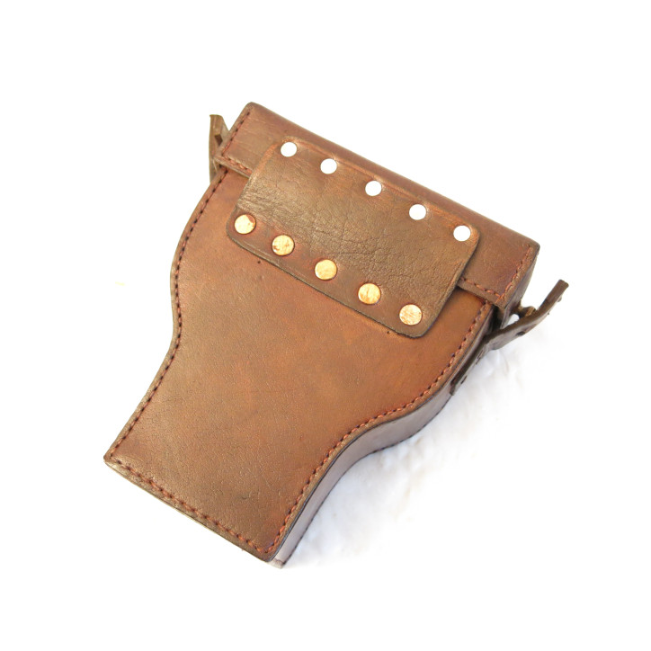 Etui cuir MG 08  pour la  lunette ZF12  Allemande 14/18 
