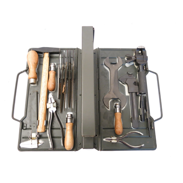 MG tool carrier hammer