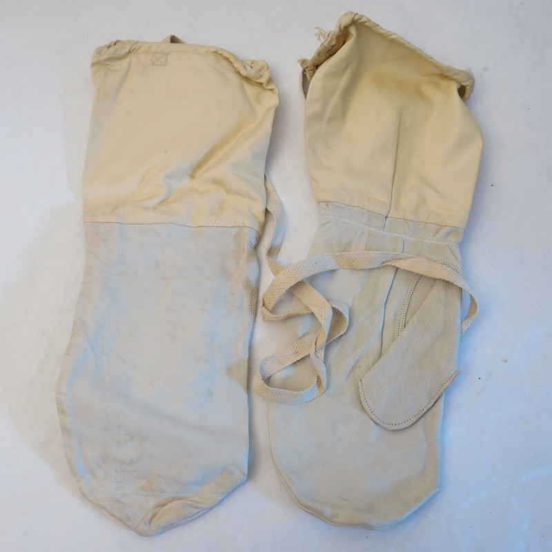 Paire de moufles hiver Anglais 1944 couleur blanc 