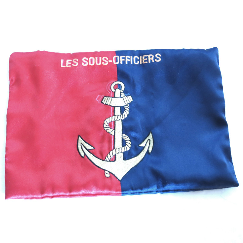 Fanion 8e RPIMA brodé canetille 